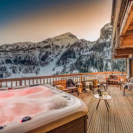 5br Stunning Chalet In Pool&sauna Willa *