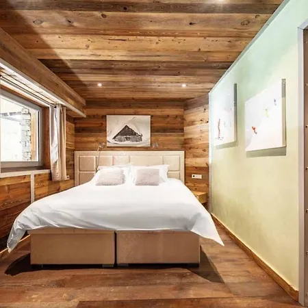 Villa 5br Stunning Chalet In Pool&sauna Tignes